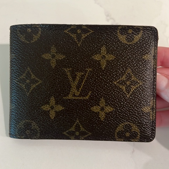 LOUIS VUITTON MONOGRAM MULTIPLE BIFOLD WALLET MENS - Picture 4 of 17
